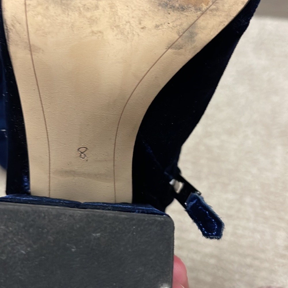 Sam Edelman velour booties - Picture 4 of 4